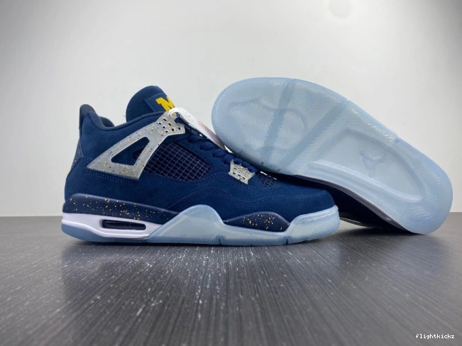 4 Michigan Jordan Air (PE) Retro AJ4-1036660 1209